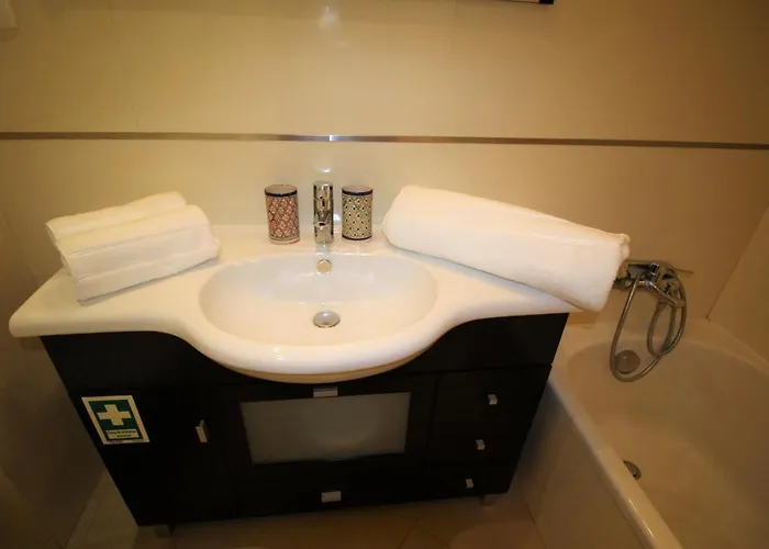 T1 Da Rocha/1ª Linha