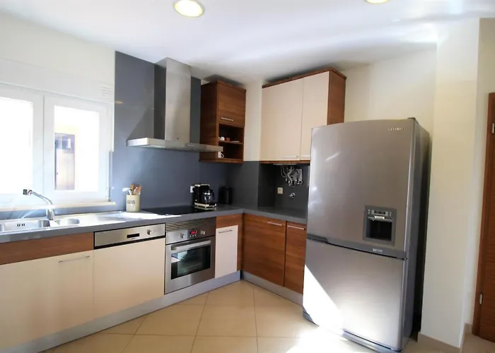 T1 Da Rocha/1ª Linha *